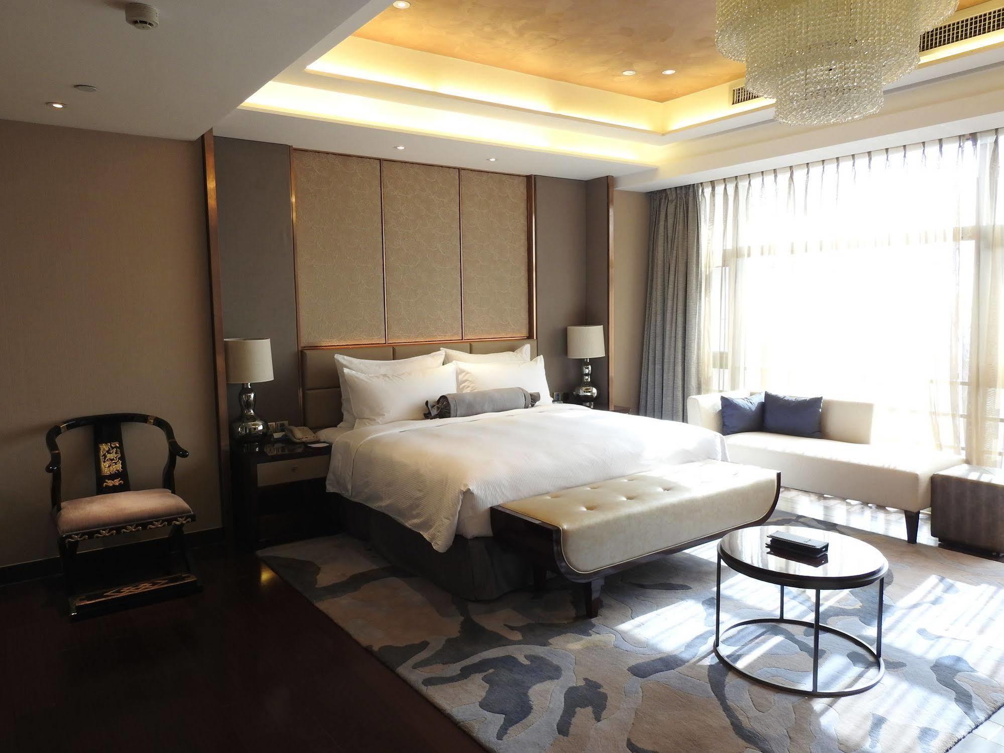 Radisson Blu Hotel Kashgar Exterior photo